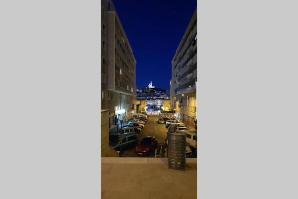 Appartement Front Vieux Port Tout Option Jacuzzi 마르세유 외부 사진